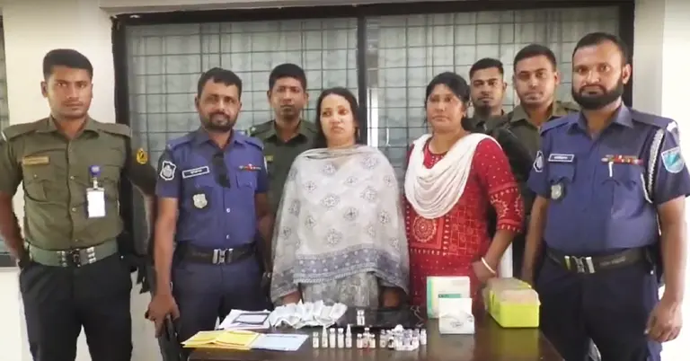 পুলিশি হেফাজতে দণ্ডপ্রাপ্ত নারী